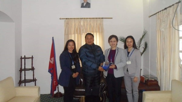 The project team met Mr. Nanda Kishor Pun, the Vice President of Nepal, in his residence